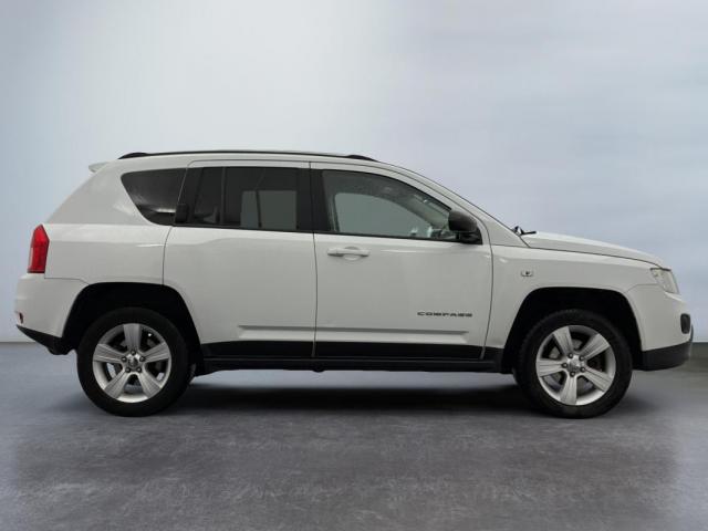 Jeep Compass image 5