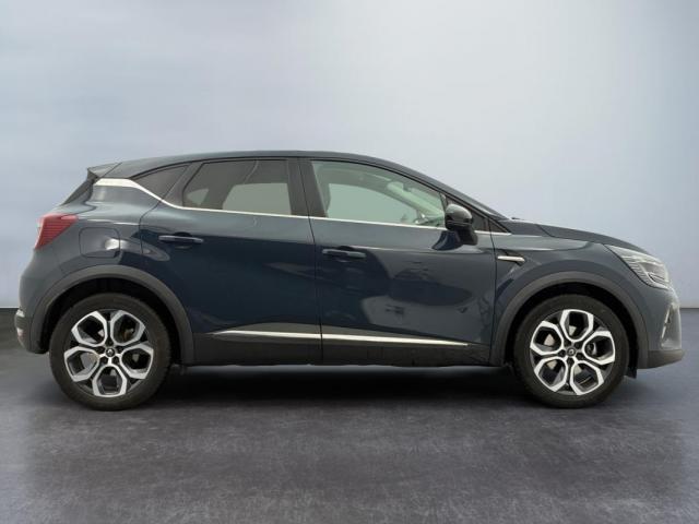 Renault Captur image 2