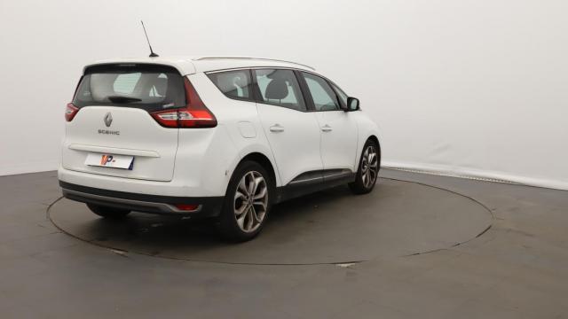 Renault Grand Scénic image 1