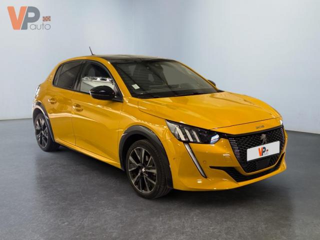 Peugeot 208 image 8