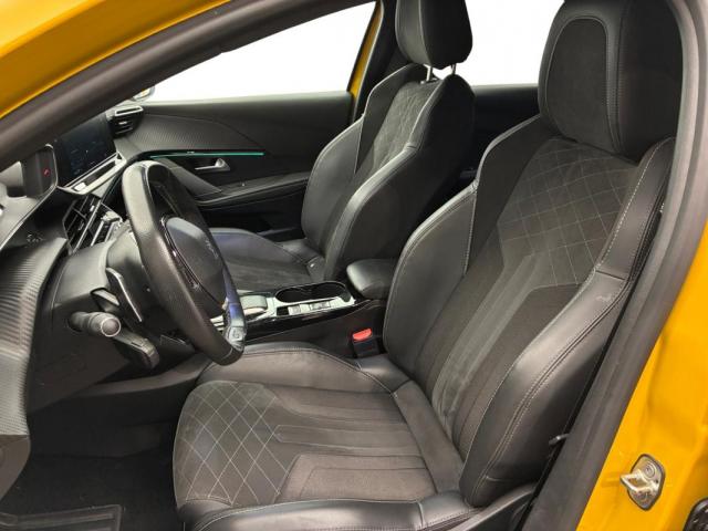 Peugeot 208 image 5