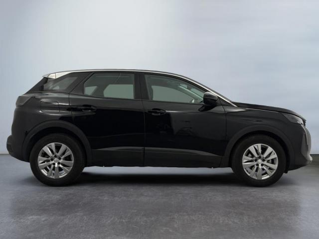 Peugeot 3008 image 2