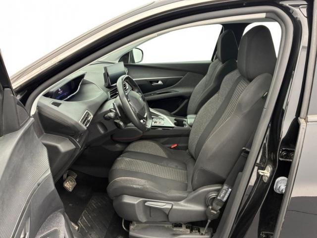 Peugeot 3008 image 1