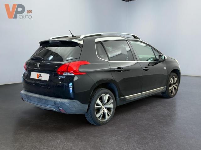 Peugeot 2008 image 8