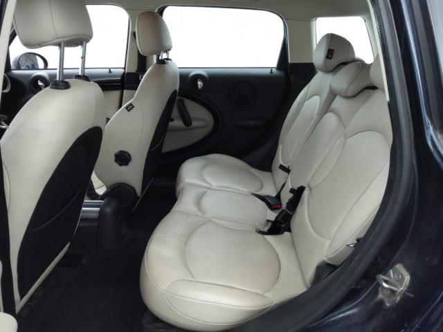 Mini Countryman image 2
