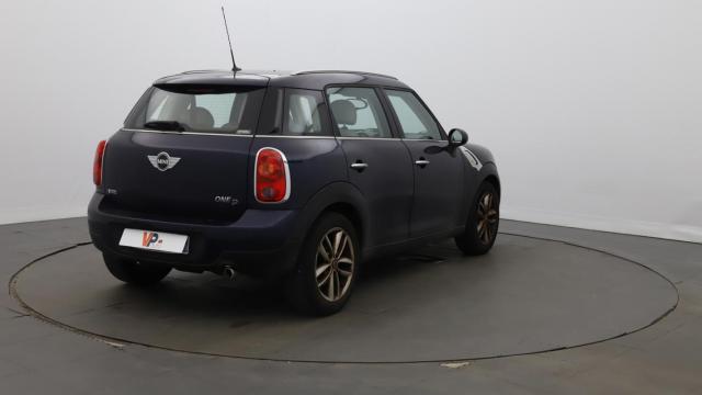 Mini Countryman image 8