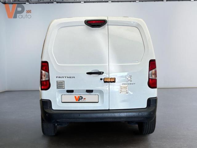 Peugeot Partner image 1
