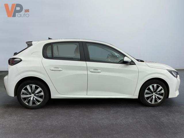 Peugeot 208 image 6