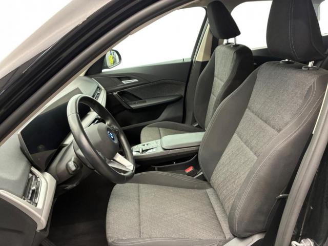 Bmw Ix1 image 6
