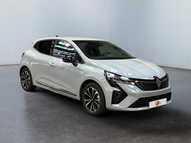 Renault Clio image 2