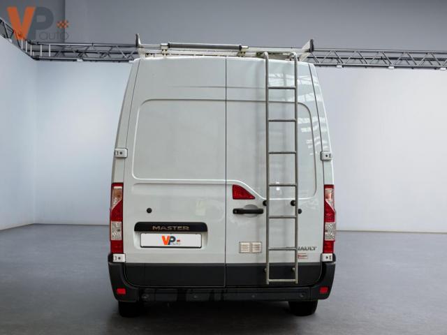 Renault Master image 8