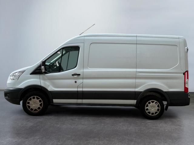 Ford Transit image 7
