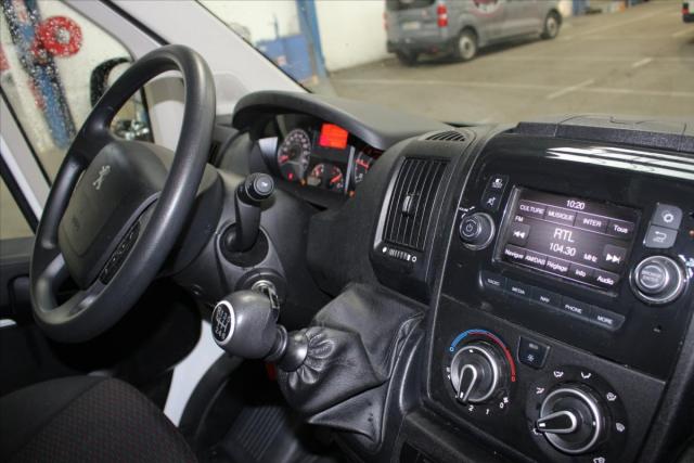 Peugeot Boxer image 4