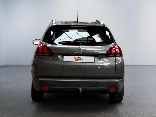 Peugeot 2008 image 1