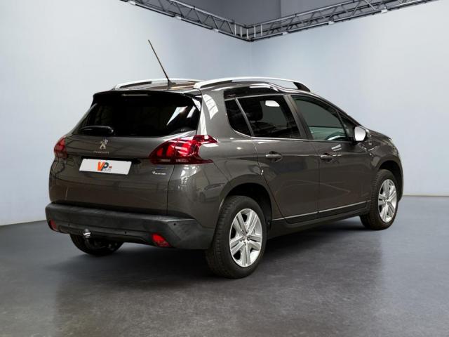 Peugeot 2008 image 6