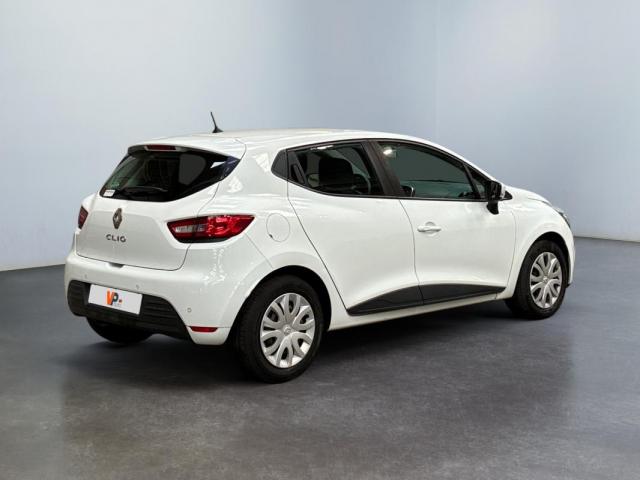 Renault Clio image 1