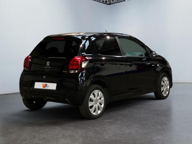 Peugeot 108 image 1