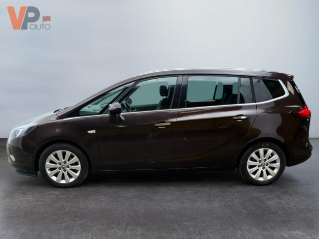 Opel Zafira Tourer image 2