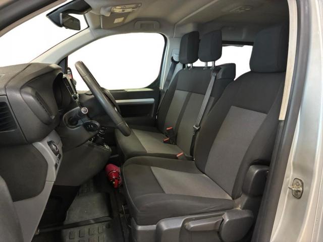 Peugeot Expert image 2