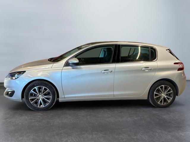 Peugeot 308 image 3