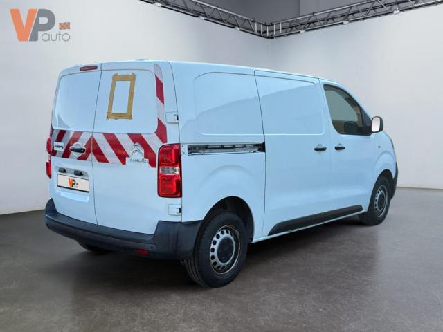 Citroen Jumpy image 2