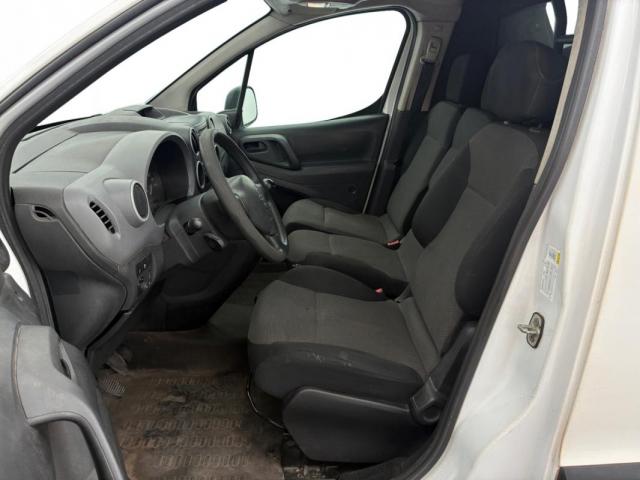 Peugeot Partner image 1