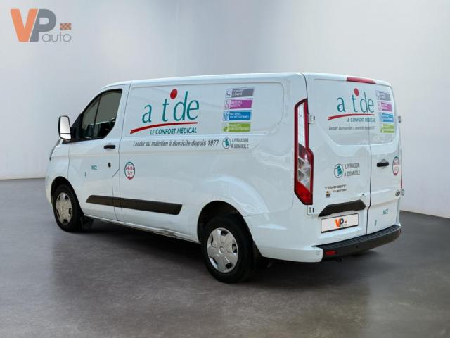 Ford Transit Custom image 8