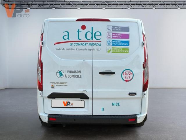 Ford Transit Custom image 7
