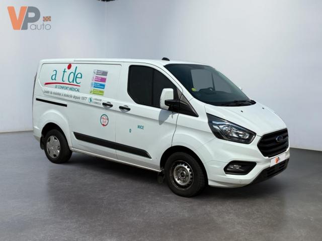 Ford Transit Custom image 3