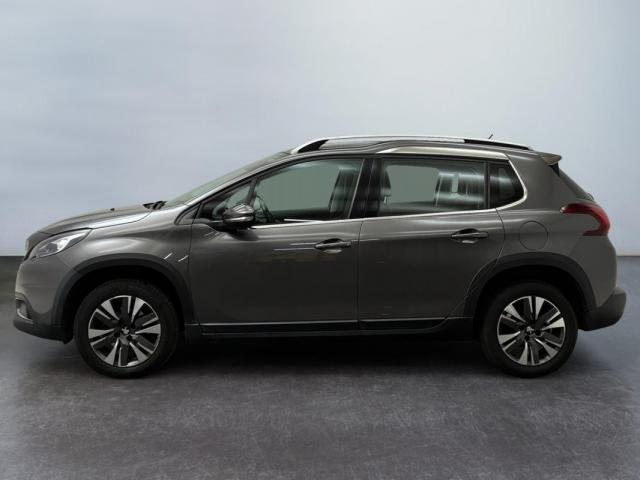 Peugeot 2008 image 8