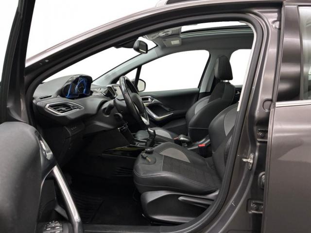 Peugeot 2008 image 6