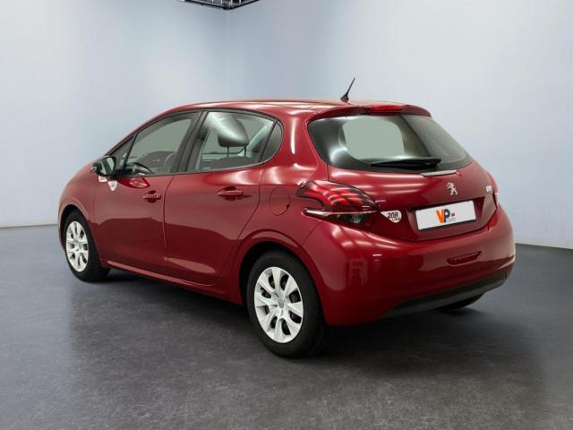 Peugeot 208 image 6