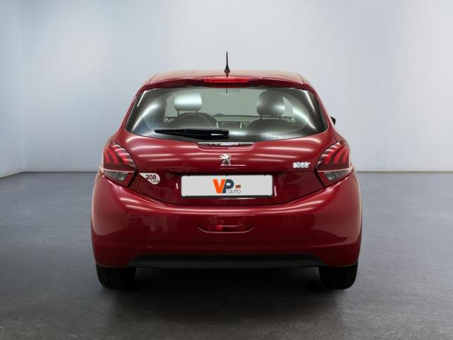 Peugeot 208 image 7