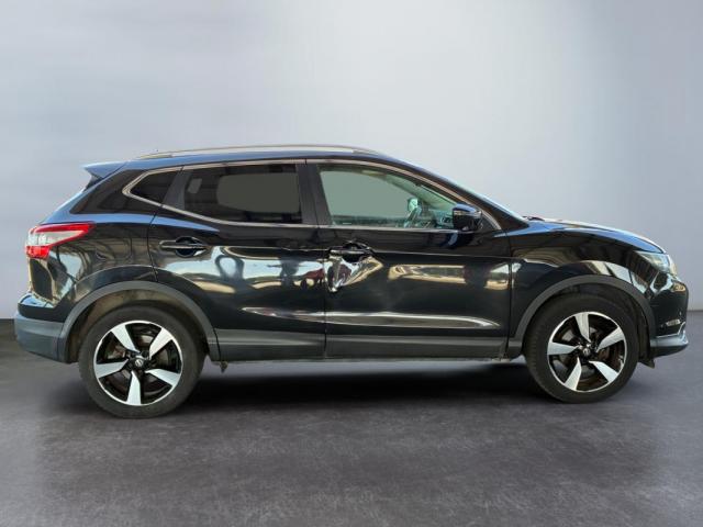 Nissan Qashqai image 1