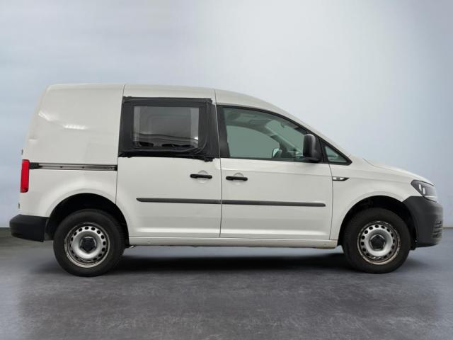 Volkswagen Caddy Van image 2