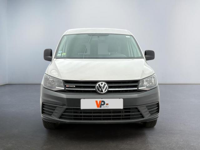 Volkswagen Caddy Van image 6