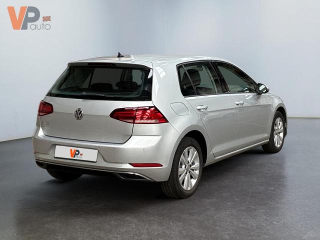 Volkswagen Golf image 8