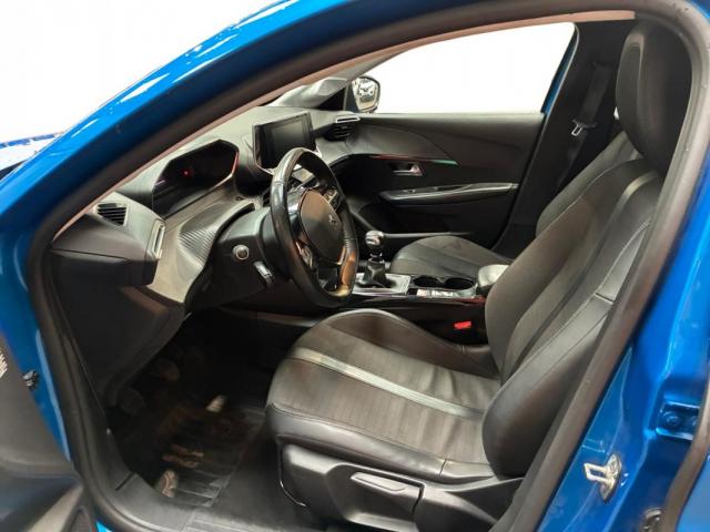 Peugeot 208 image 1