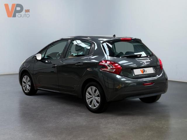 Peugeot 208 image 7