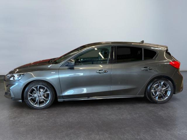 Ford Focus image 1