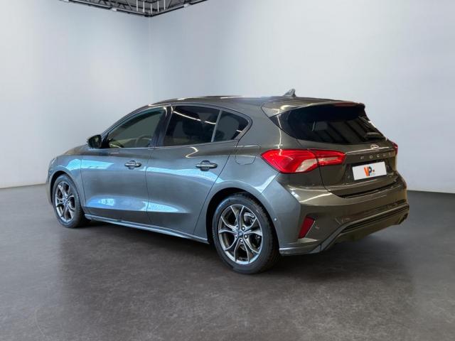 Ford Focus image 7