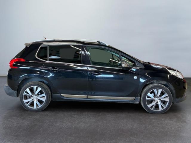 Peugeot 2008 image 1