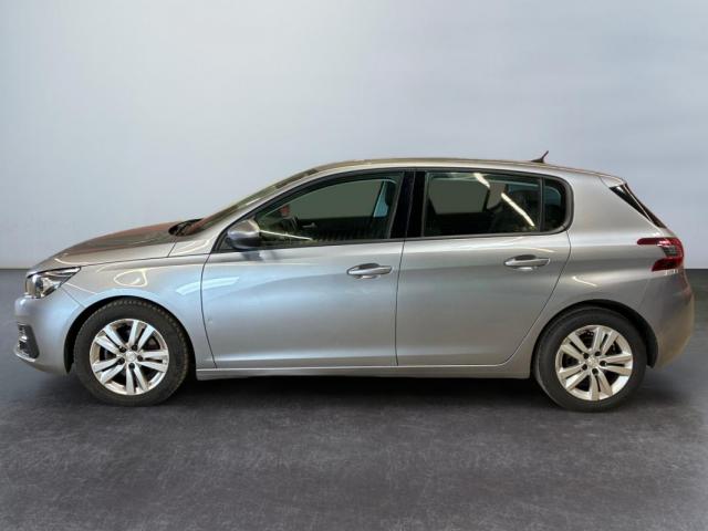 Peugeot 308 image 1