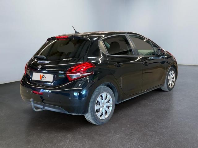 Peugeot 208 image 5