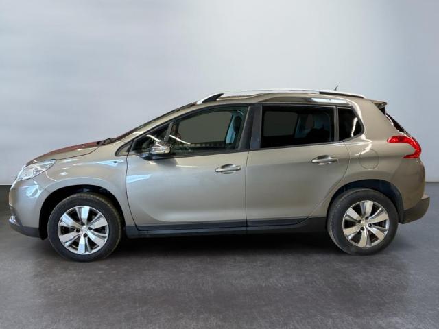 Peugeot 2008 image 8