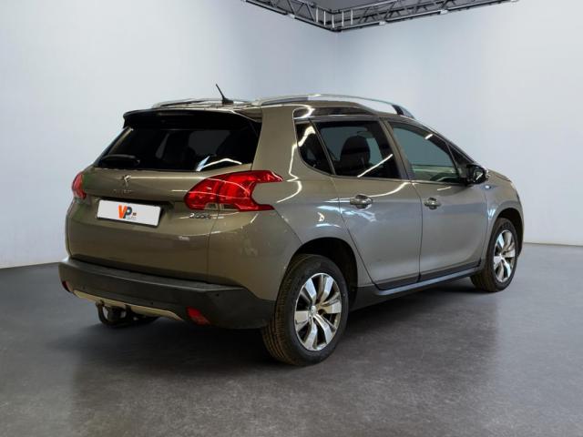 Peugeot 2008 image 6