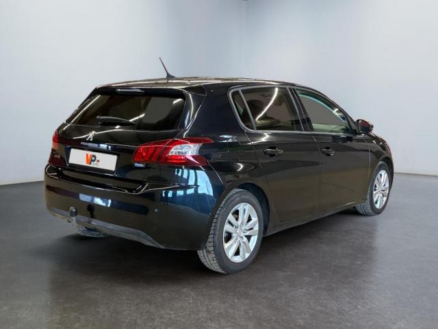 Peugeot 308 image 8