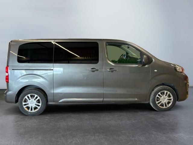 Peugeot Traveller image 7