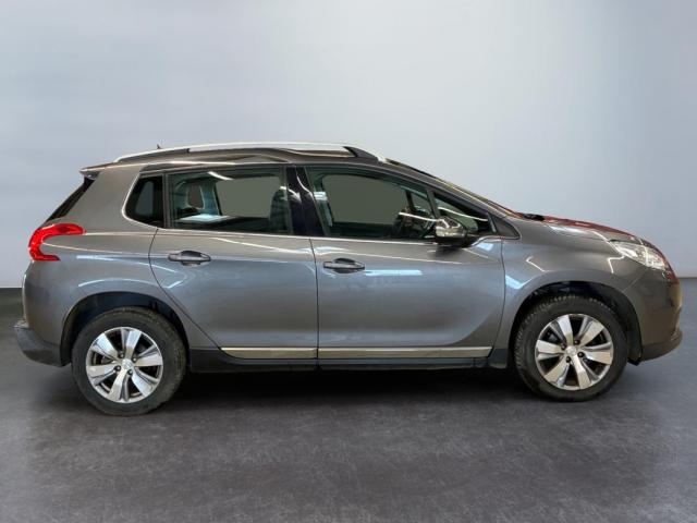 Peugeot 2008 image 7