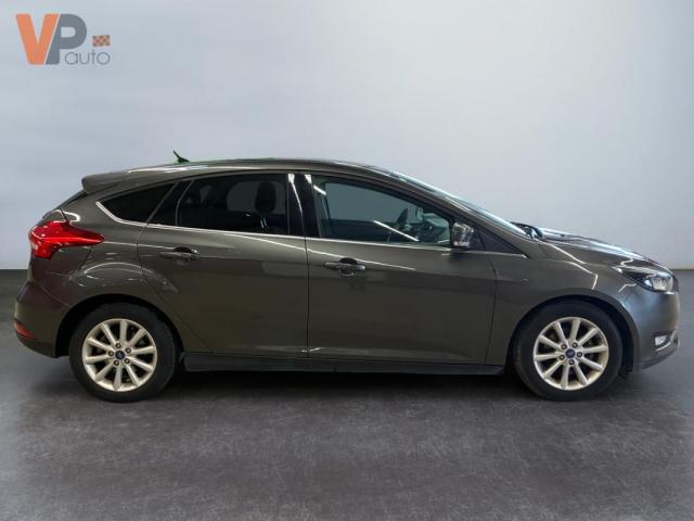 Ford Focus image 7